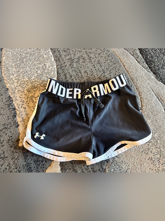 Under Armour Other - Under Armour shorts black youth small